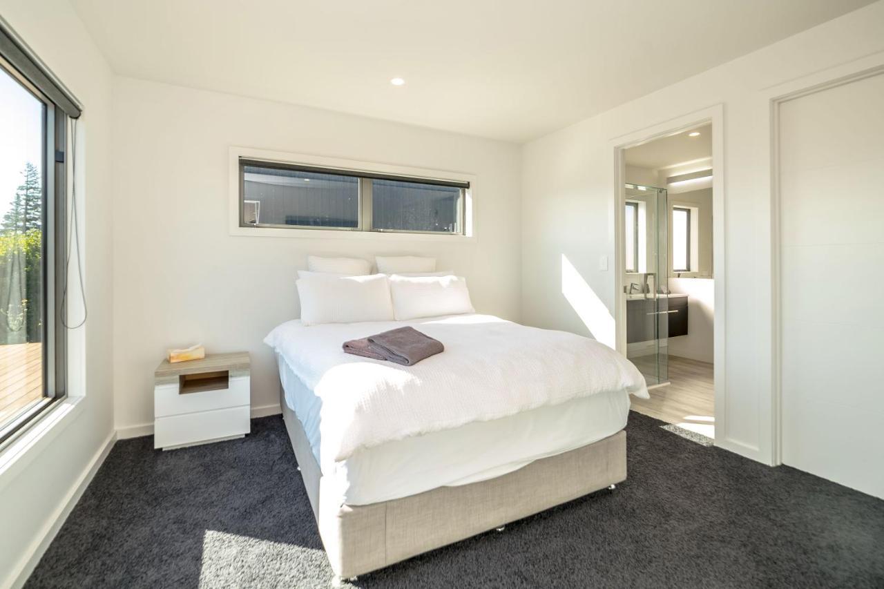 Pinot Paradise Villa Martinborough Dış mekan fotoğraf
